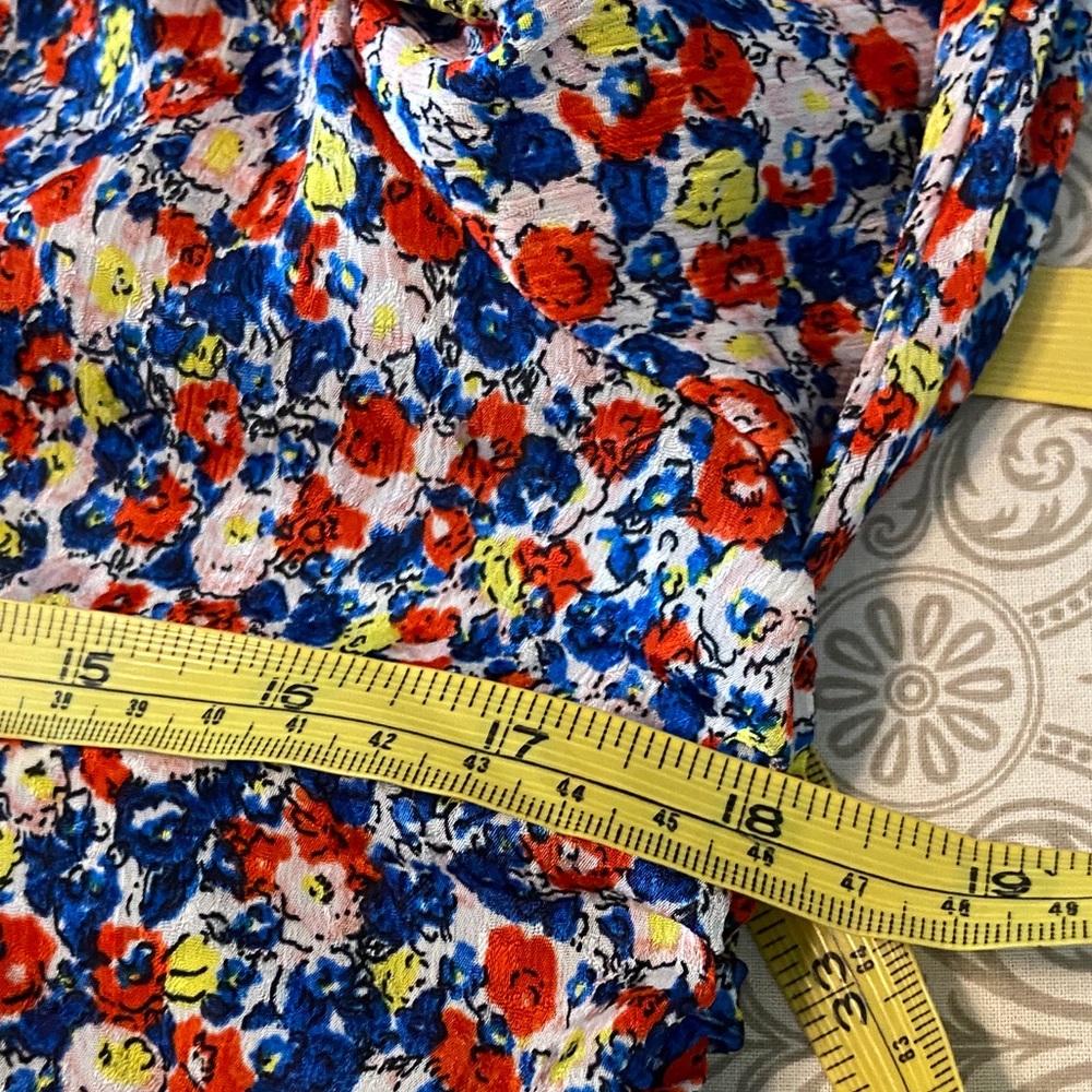 H&M Peplum Floral Blouse Smocked Top Shirt Medium M Peasant Long Sleeve Ruched - Picture 3 of 13